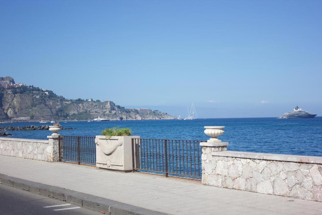 A&G Apartment Naxos-Taormina Giardini Naxos Exterior photo
