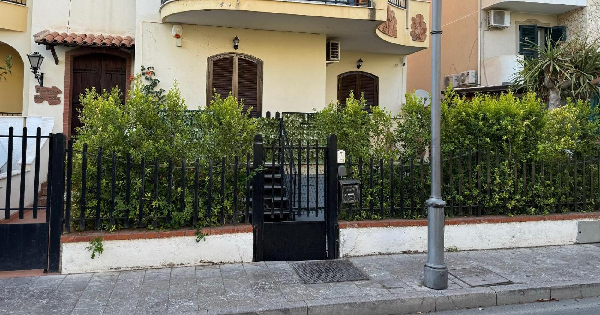 A&G Apartment Naxos-Taormina Giardini Naxos Exterior photo